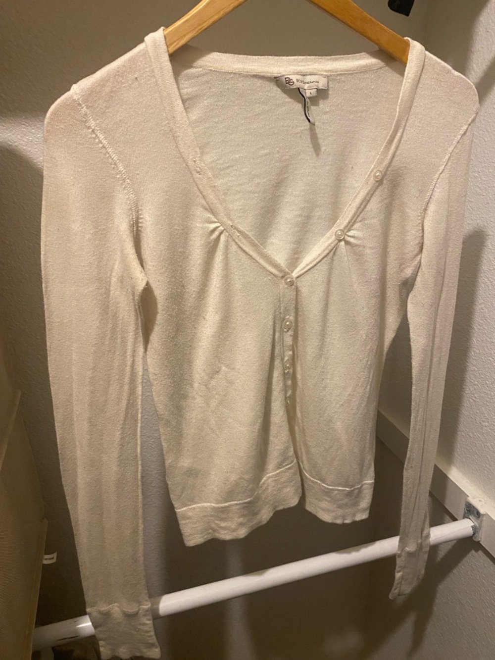 BCBGeneration Cream Lightweight V-neck Knit Top